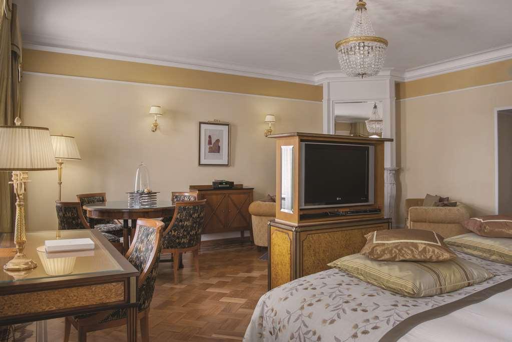 Grand Hotel Europe, A Belmond Hotel, St Petersburg San Pietroburgo Camera foto